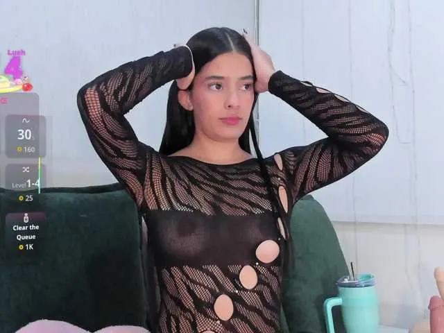 Live sex webcam photo for isa-queen #292269533