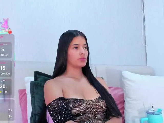 Live sex webcam photo for isa-queen #292329814