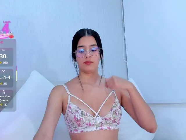 Live sex webcam photo for isa-queen #292515720