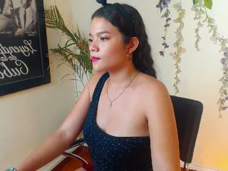 Live sex webcam photo for isabel-connor #197346776