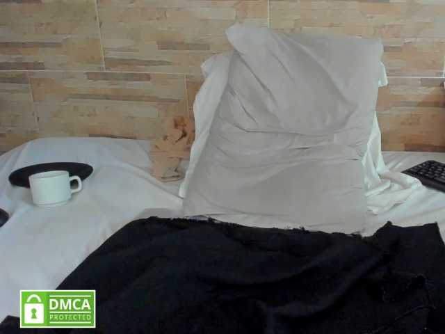 Live sex webcam photo for isabelasweet #276190334