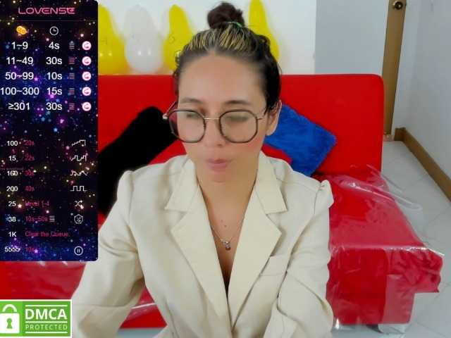 Live sex webcam photo for isabelasweet #277451651