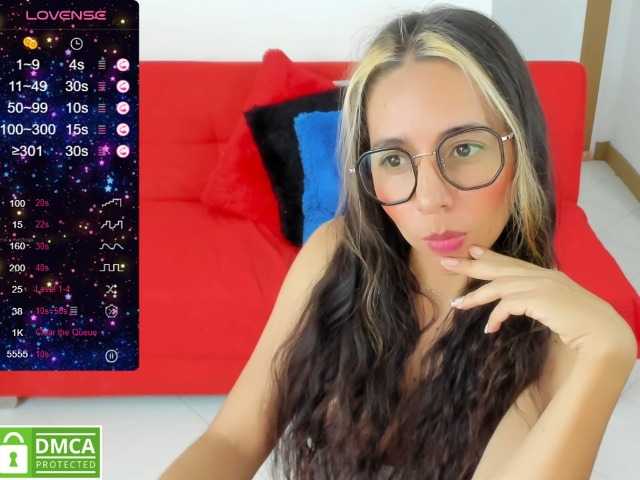 Live sex webcam photo for isabelasweet #277458138