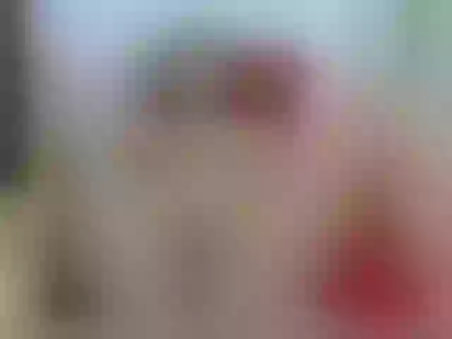 Live sex webcam photo for isabelasweet #278257472