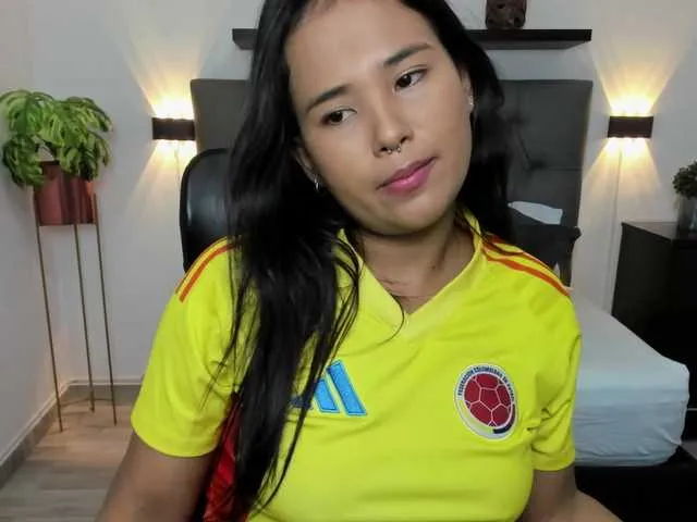 Live sex webcam photo for isabella-florez22 #290820152