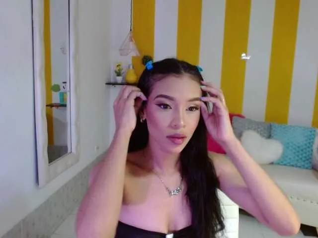 Live sex webcam photo for isabella-mont #273271750