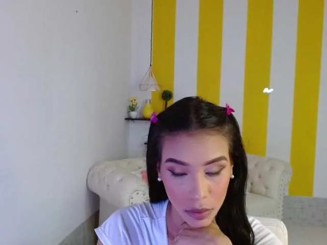 Live sex webcam photo for isabella-mont #273381615