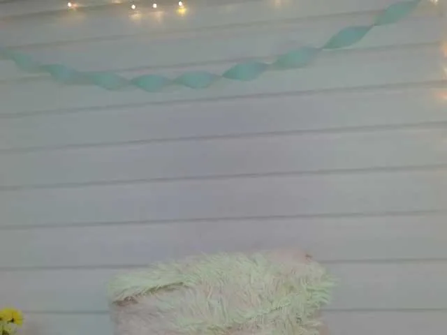 Live sex webcam photo for isabella-mont #273682556