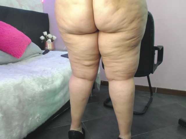 Live sex webcam photo for isabella-smit #273532238