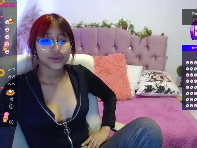 Live sex webcam photo for Isabella16 #274134927