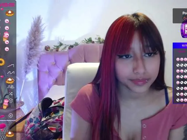 Live sex webcam photo for Isabella16 #274303195