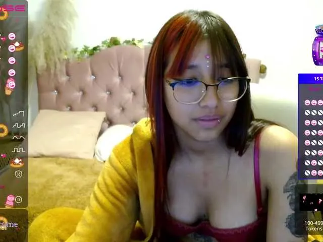 Live sex webcam photo for Isabella16 #274448358