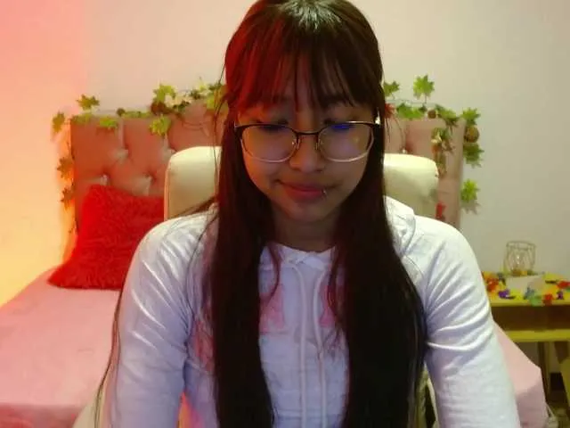 Live sex webcam photo for Isabella16 #274564892