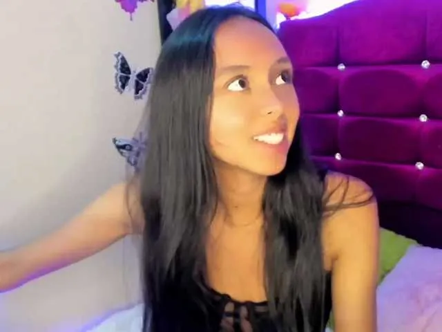Live sex webcam photo for isabellablack #273788578