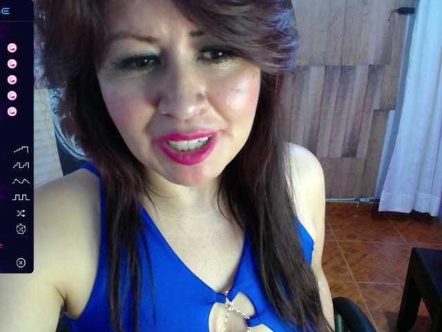 Live sex webcam photo for isabellacen #276202667