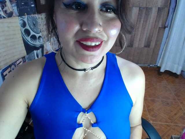 Live sex webcam photo for isabellacen #276778028