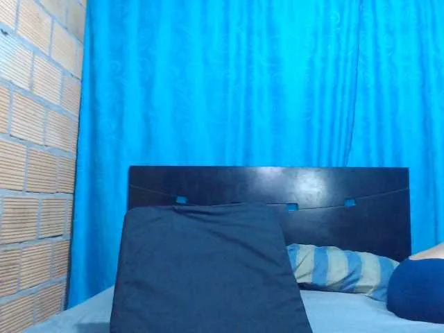 Live sex webcam photo for isabellegree #277106171