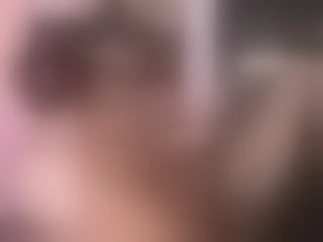 Live sex webcam photo for itsmeeros #293255230
