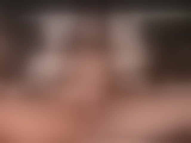 Live sex webcam photo for itsmeeros #293999454