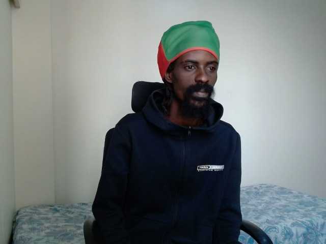 Live sex webcam photo for itspurple #291870252