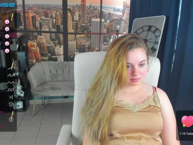 Live sex webcam photo for itsrubyred #276018038