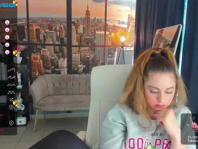 Live sex webcam photo for itsrubyred #276057592