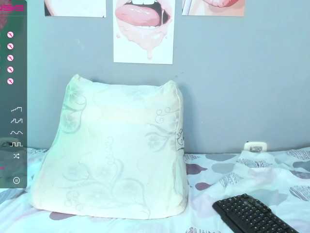 Live sex webcam photo for ivanna-boobs1 #273097830