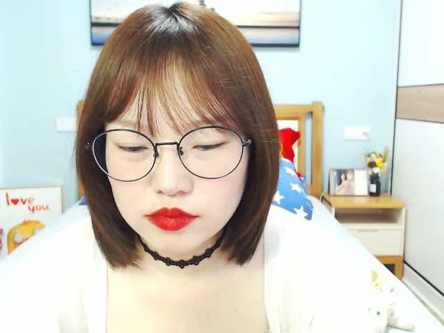 Live sex webcam photo for ivy520 #272509749