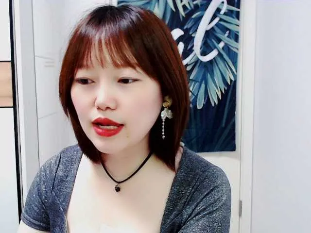 Live sex webcam photo for ivy520 #275949525
