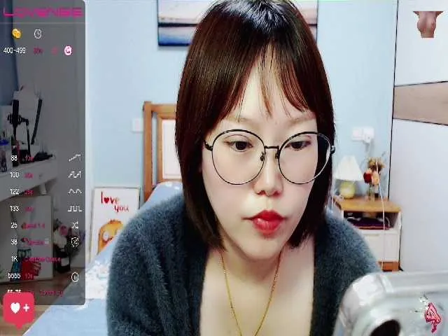 Live sex webcam photo for ivy520 #277843262