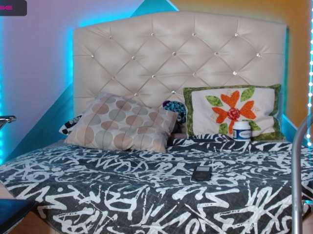 Live sex webcam photo for ivybondy #272993610