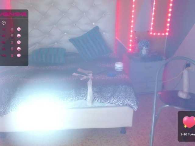 Live sex webcam photo for ivybondy #273455226