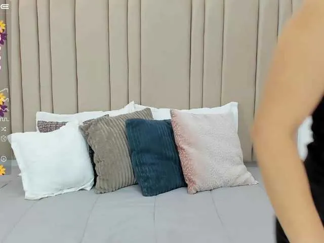 Live sex webcam photo for izadii #276551414