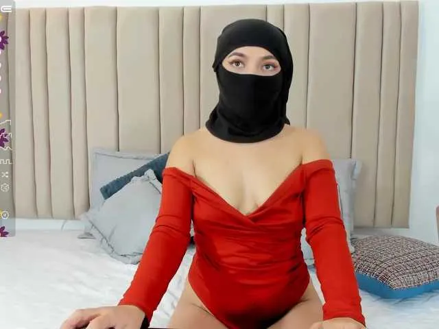 Live sex webcam photo for izadii #276748665