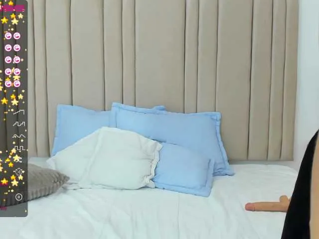 Live sex webcam photo for izadii #277943694