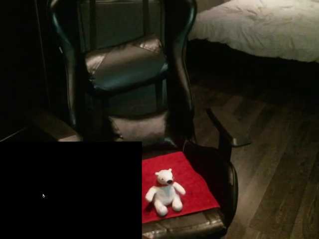 Live sex webcam photo for izilizi23 #276349216