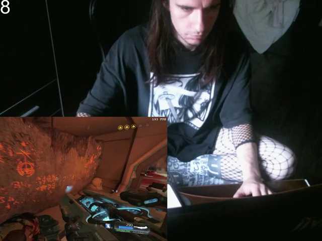 Live sex webcam photo for izilizi23 #276397693