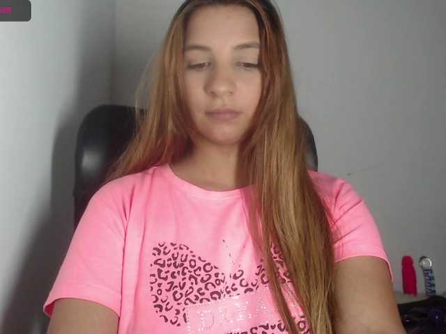 Live sex webcam photo for j-lov #272263731