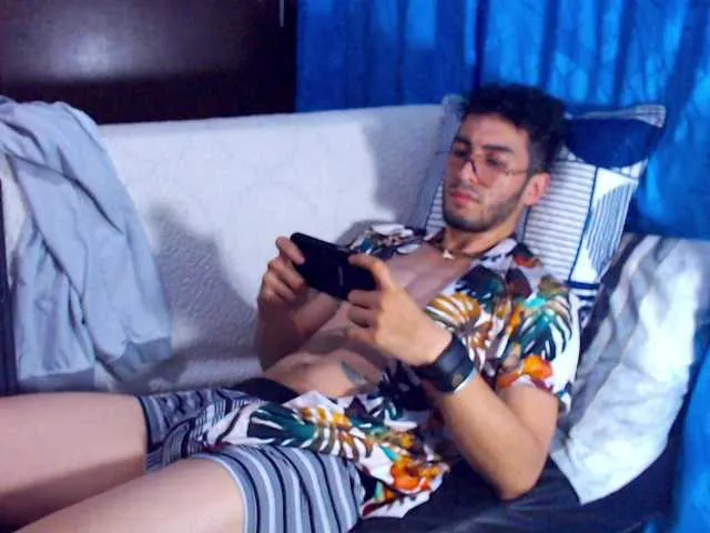 Live sex webcam photo for jackdavxixen #276041218