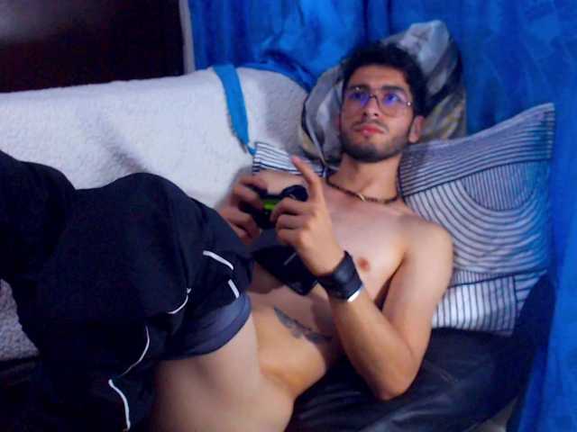 Live sex webcam photo for jackdavxixen #276063246