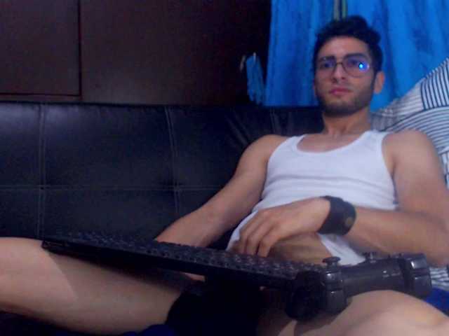 Live sex webcam photo for jackdavxixen #276105212