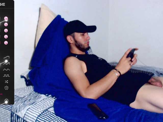 Live sex webcam photo for jackdavxixen #277371576