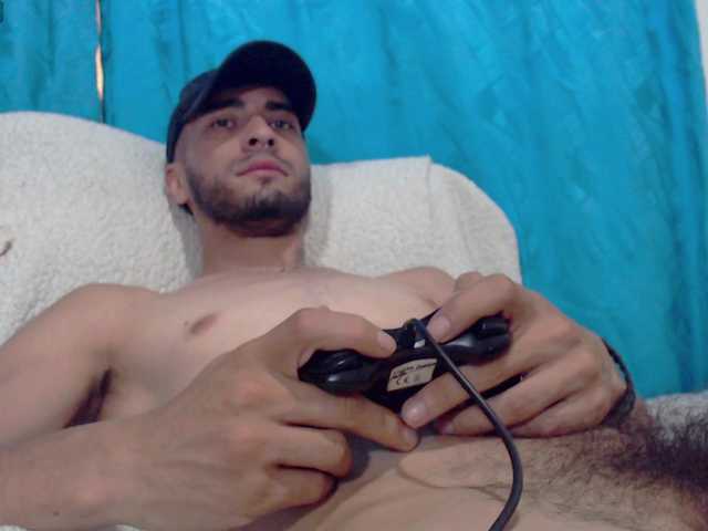 Live sex webcam photo for jackdavxixen #290765994