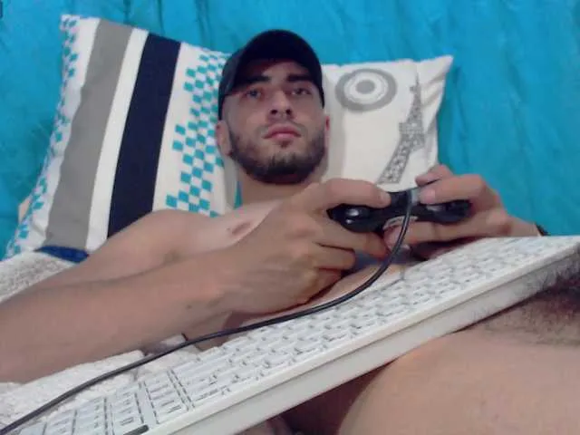 Live sex webcam photo for jackdavxixen #290770097