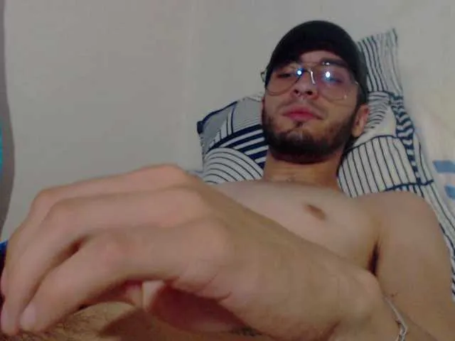 Live sex webcam photo for jackdavxixen #291037419