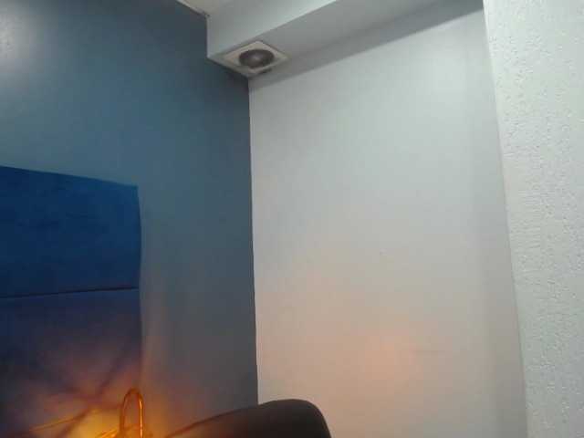 Live sex webcam photo for jacksonroy- #278012521