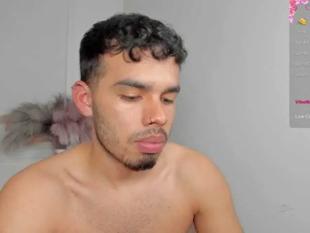 Live sex webcam photo for jacobcolemaan #278021088