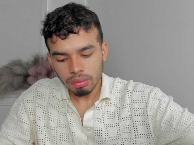 Live sex webcam photo for jacobcolemaan #278032681