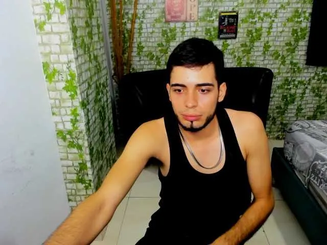 Live sex webcam photo for jacobhott #277229413