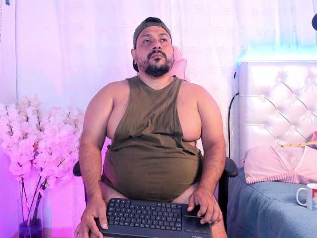 Live sex webcam photo for jacoobwoods #277675101